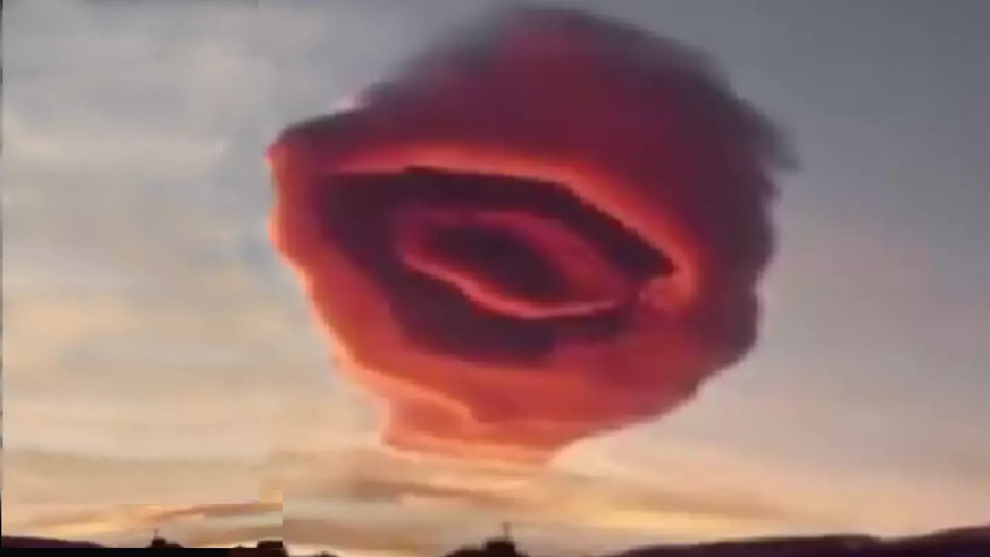 RED CLOUD OVER TURKEY