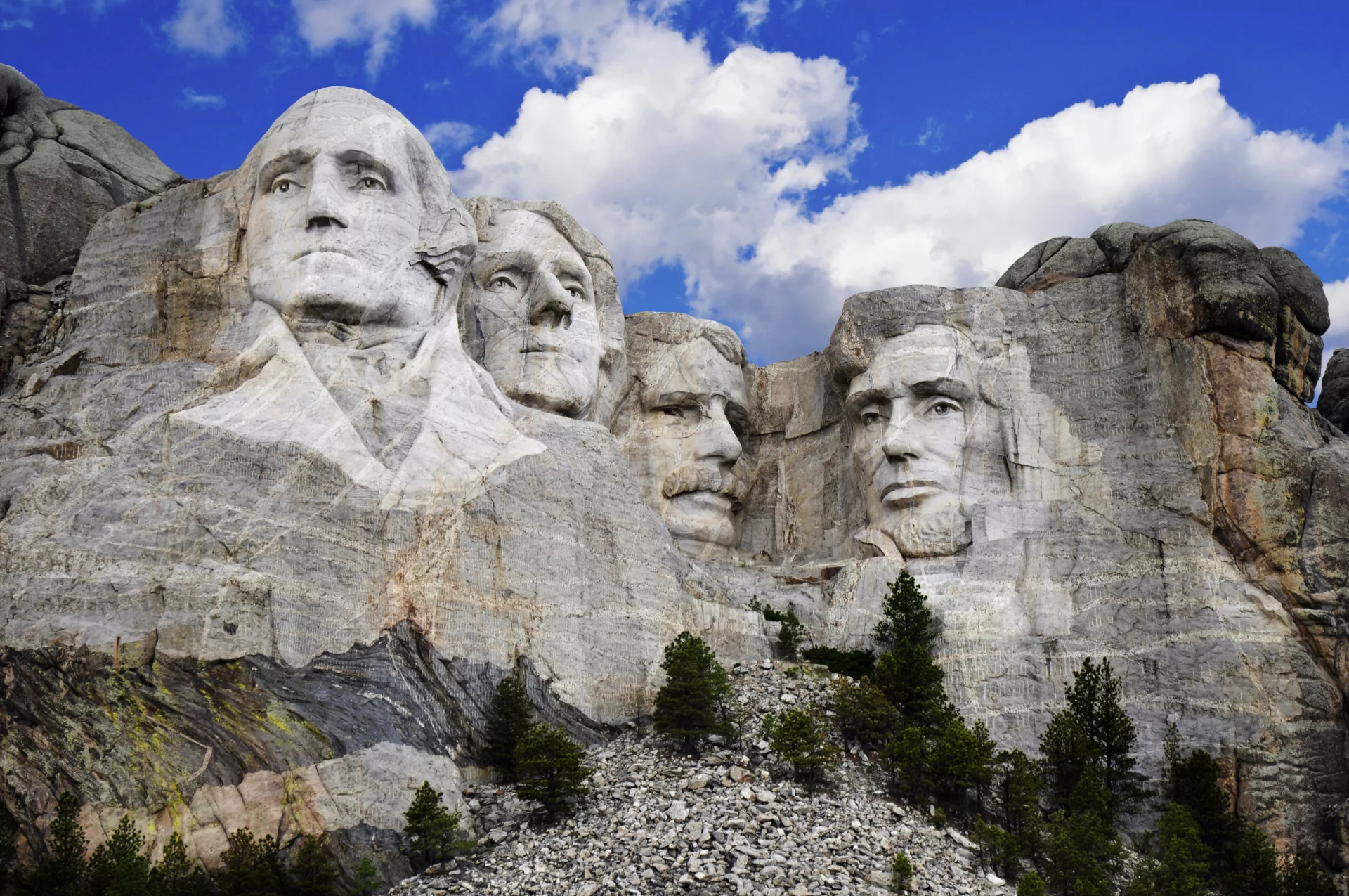 MOUNT RUSHMORE WITH DETAILED EYES and coat collar